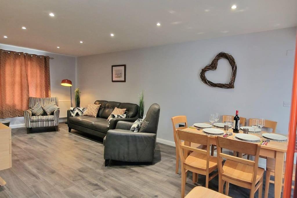 Sea View Luxury 5 Star Cottage Near Milford Marina Milford Haven Kültér fotó
